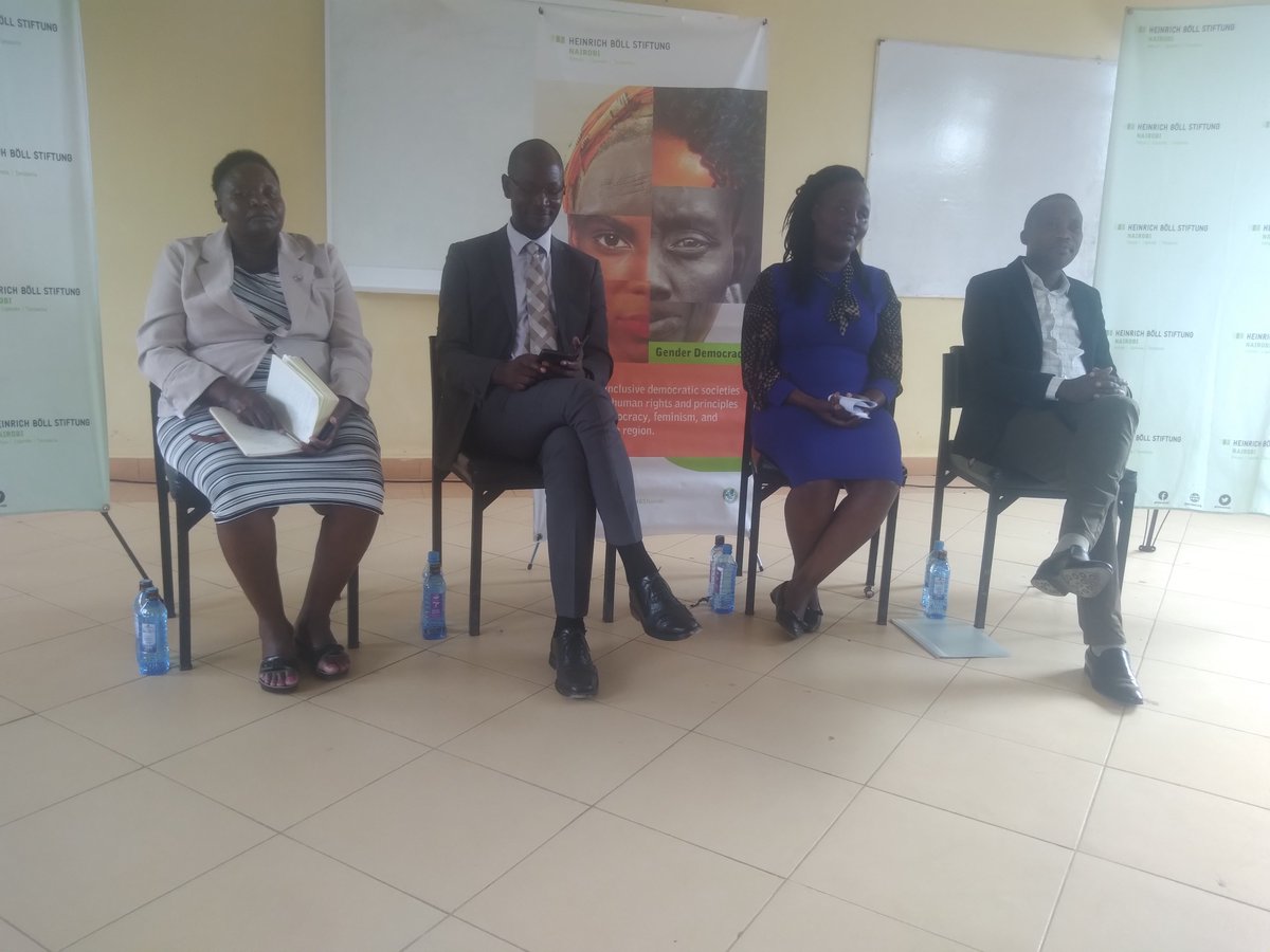 douglasarege's tweet photo. County Government of Kisii CECM for Youth Eric Ongeri and Health Leah Ogega join a panel discussion to mark #InternationalWomensDay at the Kisii University @kisiiuniofficial @HBSNairobi @teflkenya @KenyaGovernors #DigtAll #IWD2023 https://t.co/eea458w52Y
