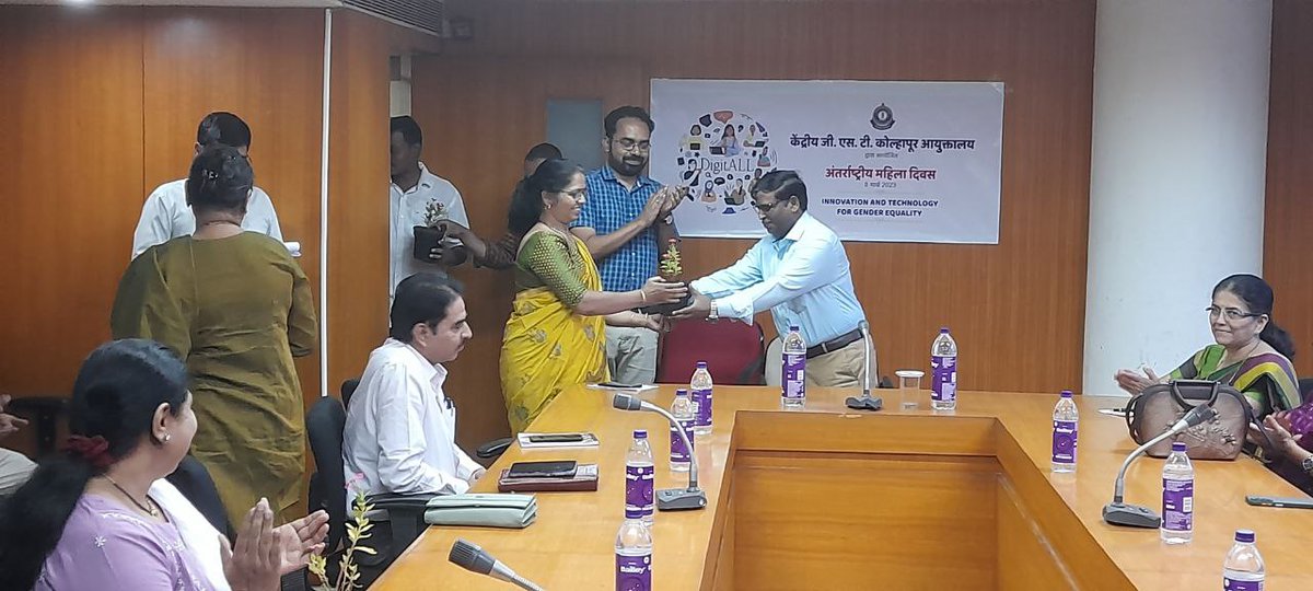T-73 On the occasion of International Women's Day, Sh Nasim Arshi, Commissioner, CGST Kolhapur presented a sapling as a token of gratitude to all women Officers and staff. Dr. Anagha Kulkarni &amp; Dr. Nirupama Sakhadeo, renowned gynecologists, delivered a lecture on women's health.