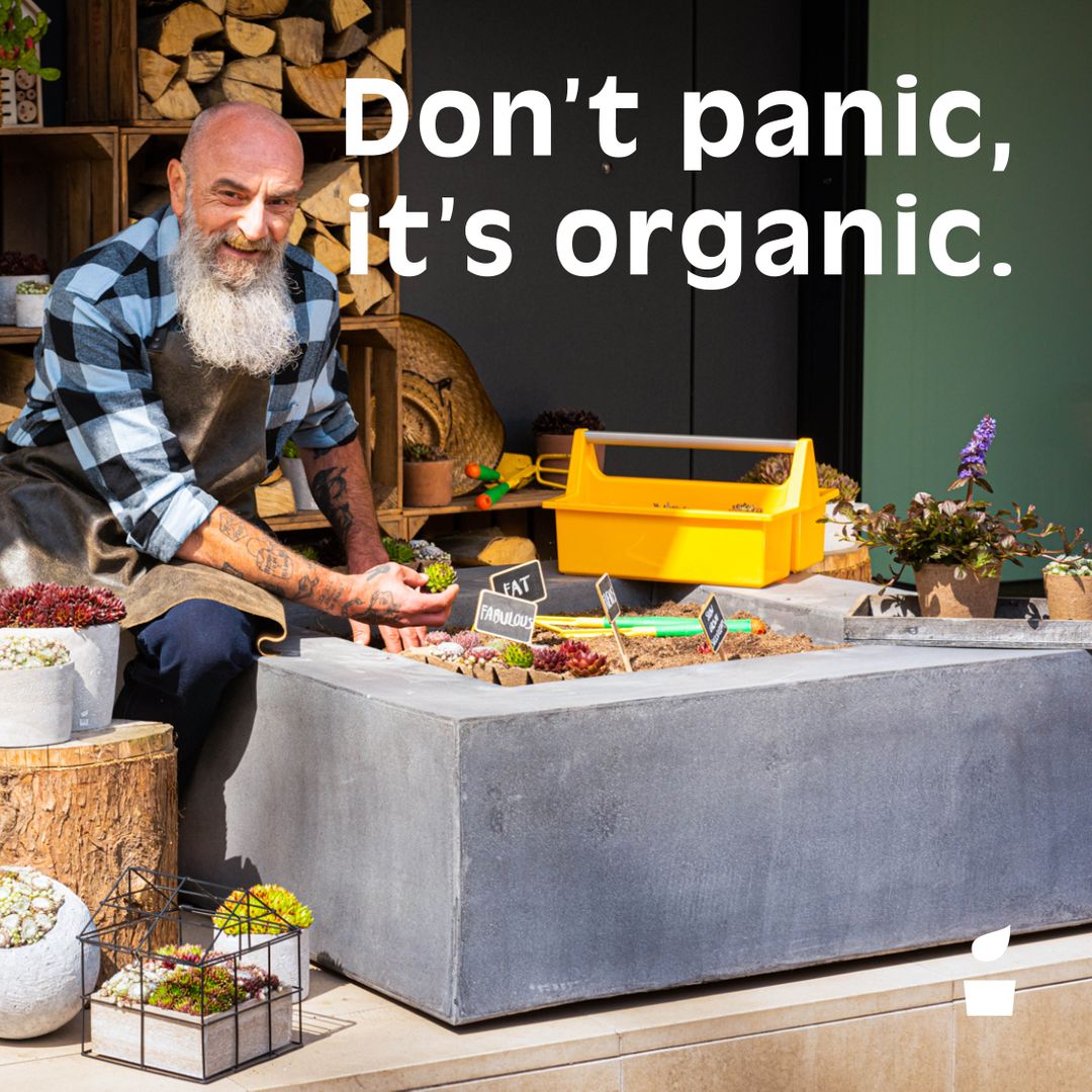 Fabulous Fat Friends stands for resilient cultivation, to the natural rhythm of the seasons and with the greatest respect for nature itself.  Our Succulents growing in a 70% peat reduced compost, we only add a bare minimum of organic fertilizers! 🌍♻️ 🌱