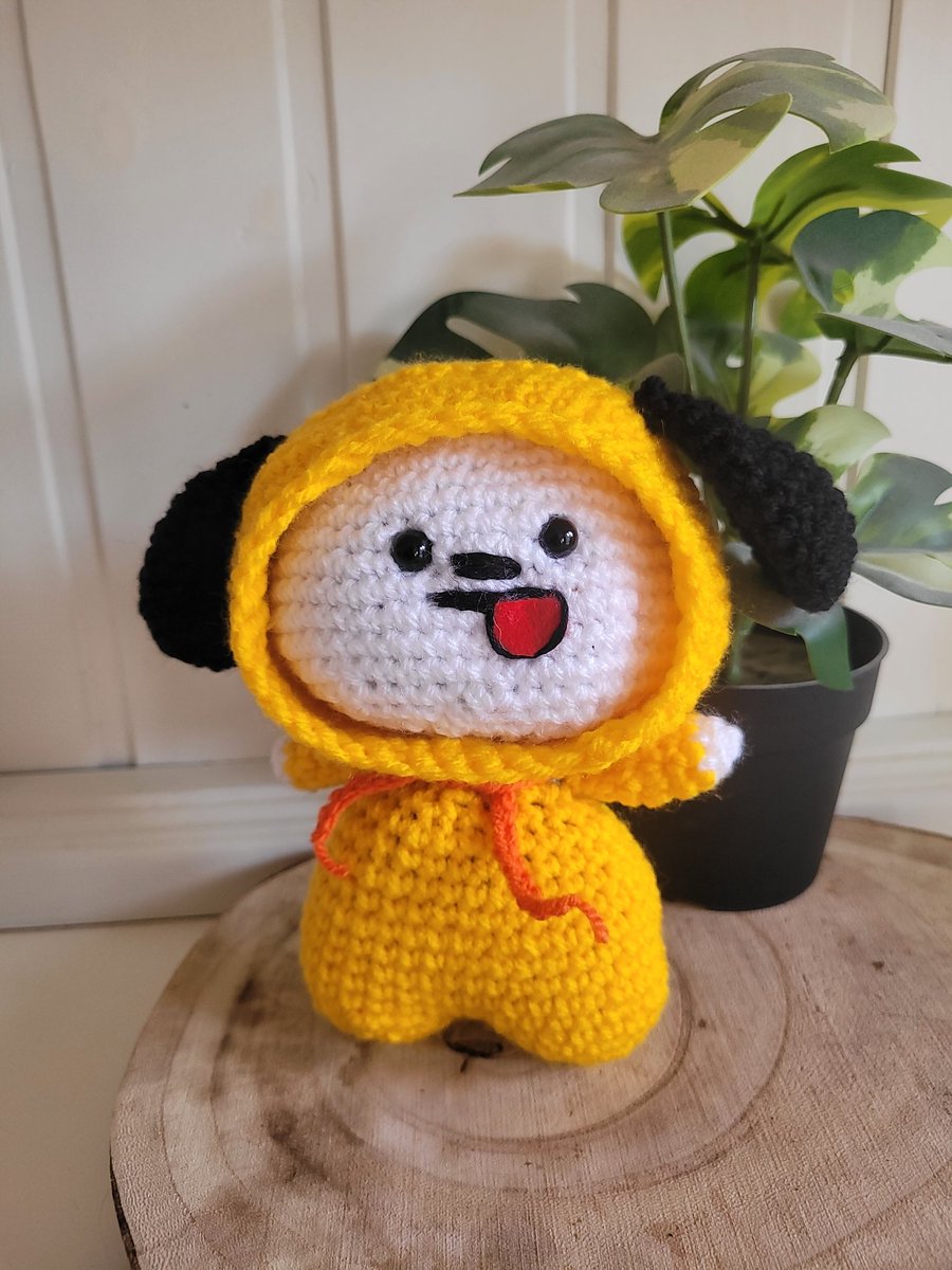 margscrochet's tweet photo. Hello fron Chimmy 🐶

#BTS #BT21BABY #Chimmy #bt21chimmy https://t.co/cC8S0LSIYr