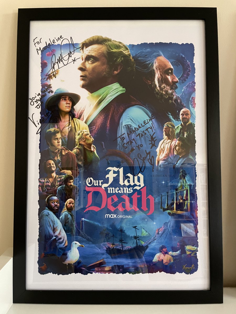madzilla84's tweet photo. she’s back in her frame 🙌 #ECCC23 https://t.co/RPjCddU9lV