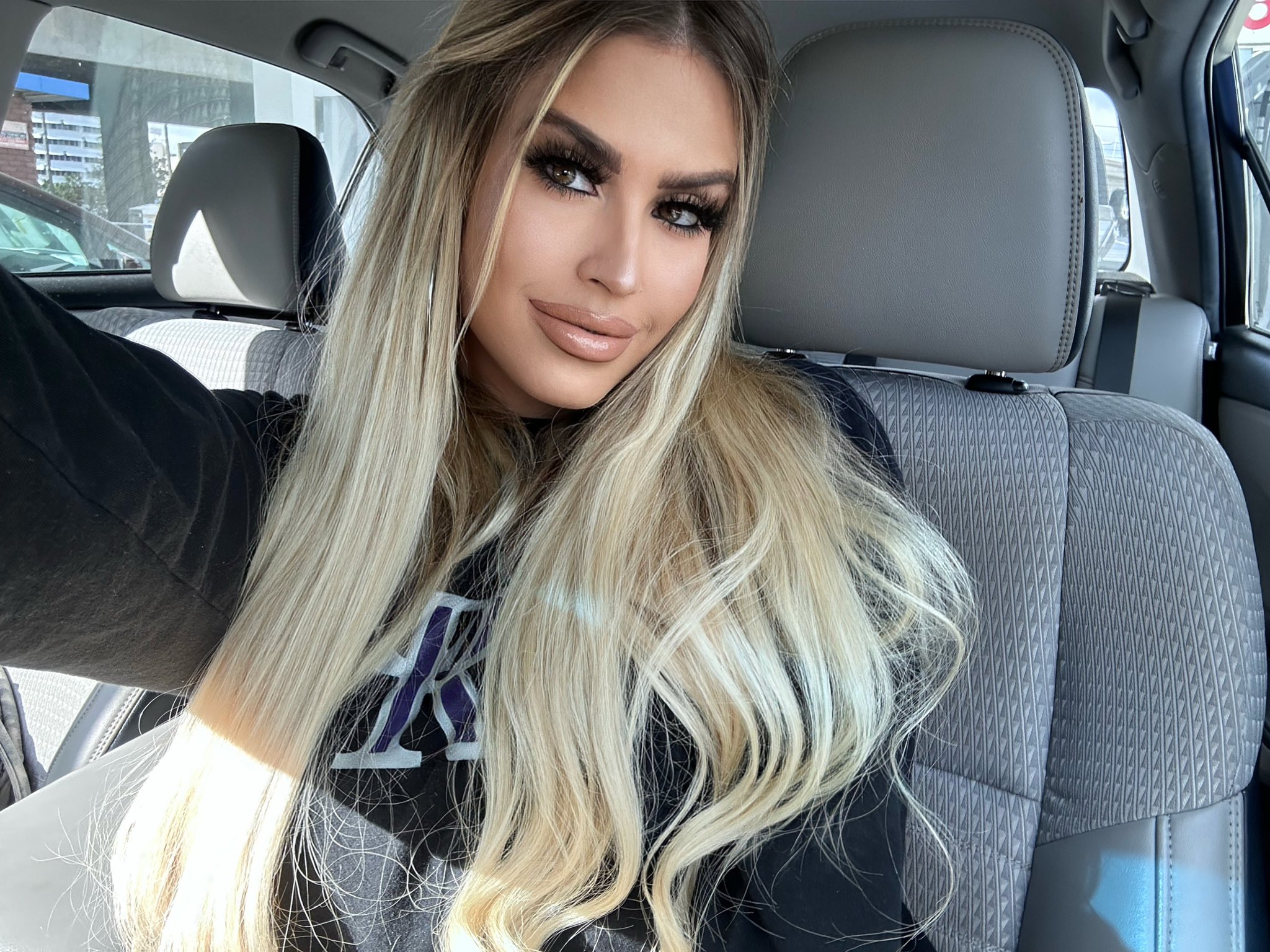 Maddie Moore on Twitter: "@AMIClubwear today 🥰 https://t.co/McaO5ND5cJ