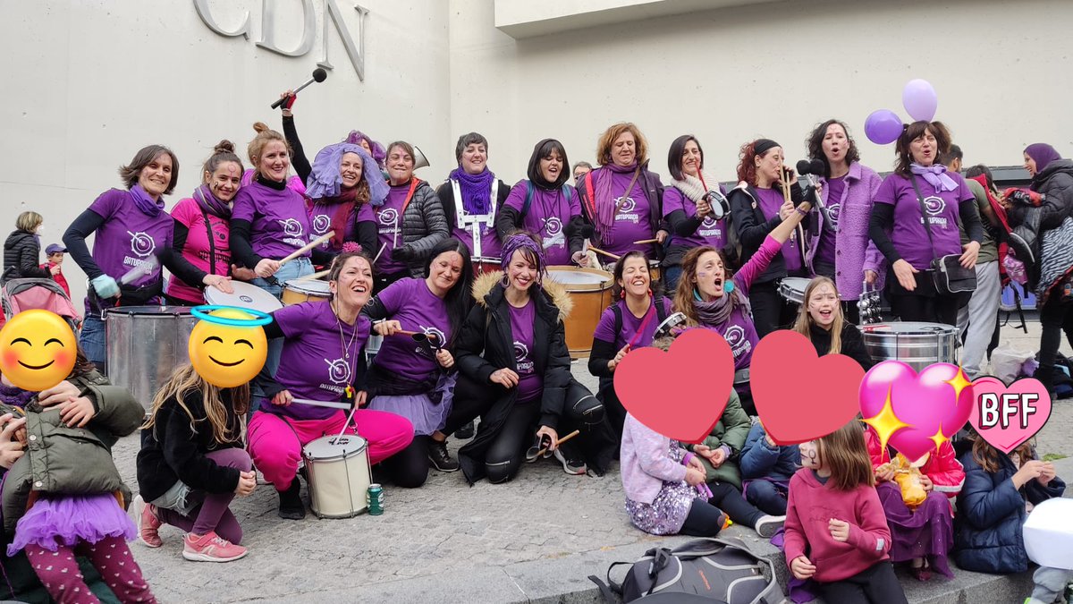 AMPAEmilia's tweet photo. Viva el #8M y viva las #BATUPARDAS!!

💜💜💜💜💜 https://t.co/gjwOtnlqAc
