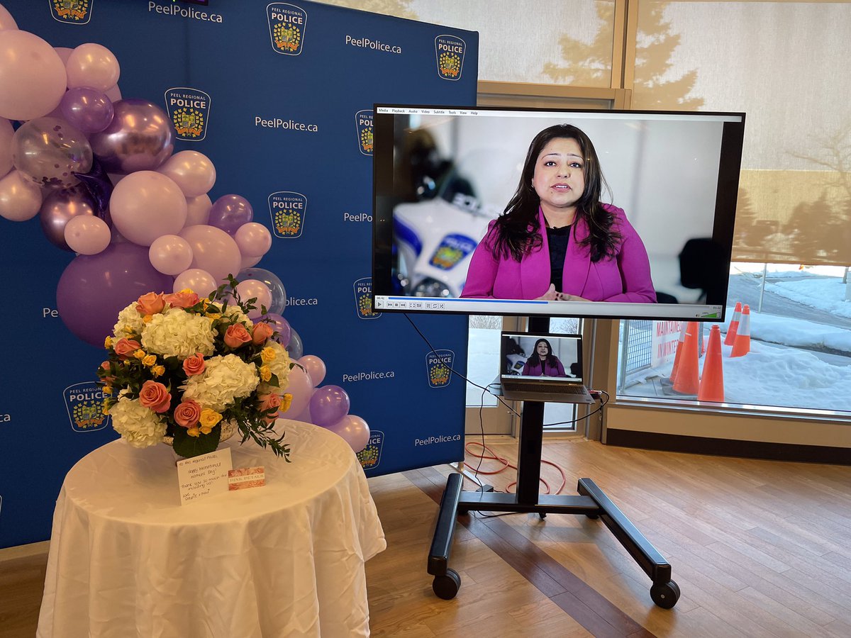 Proud to recognize all women <a href="/PeelPolice/">Peel Regional Police</a> on behalf of the Women’s ISN on International Women’s Day! Today is a day to  celebrate diversity and strength of all women all over the world. #IWD2023