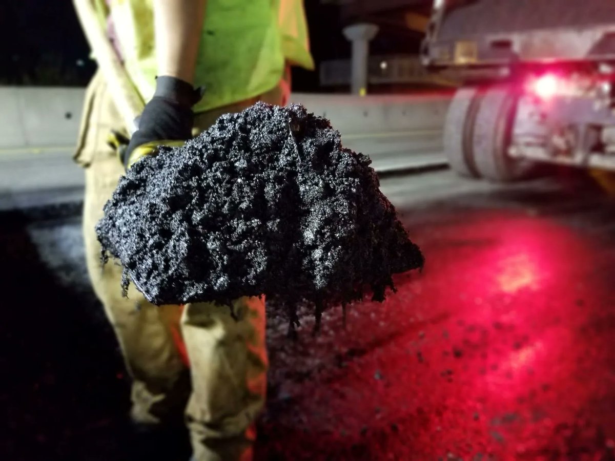 SurfaceTech_LLC's tweet image. ARCA™ reinforces and controls the aggregate mix, preventing cracking and rutting while improving fatigue resiliency and toughness. ACEXP™ is the premier EPD certified engineered solution for solving the problems facing the asphalt community. 

#SurfaceTech  #epdcertified