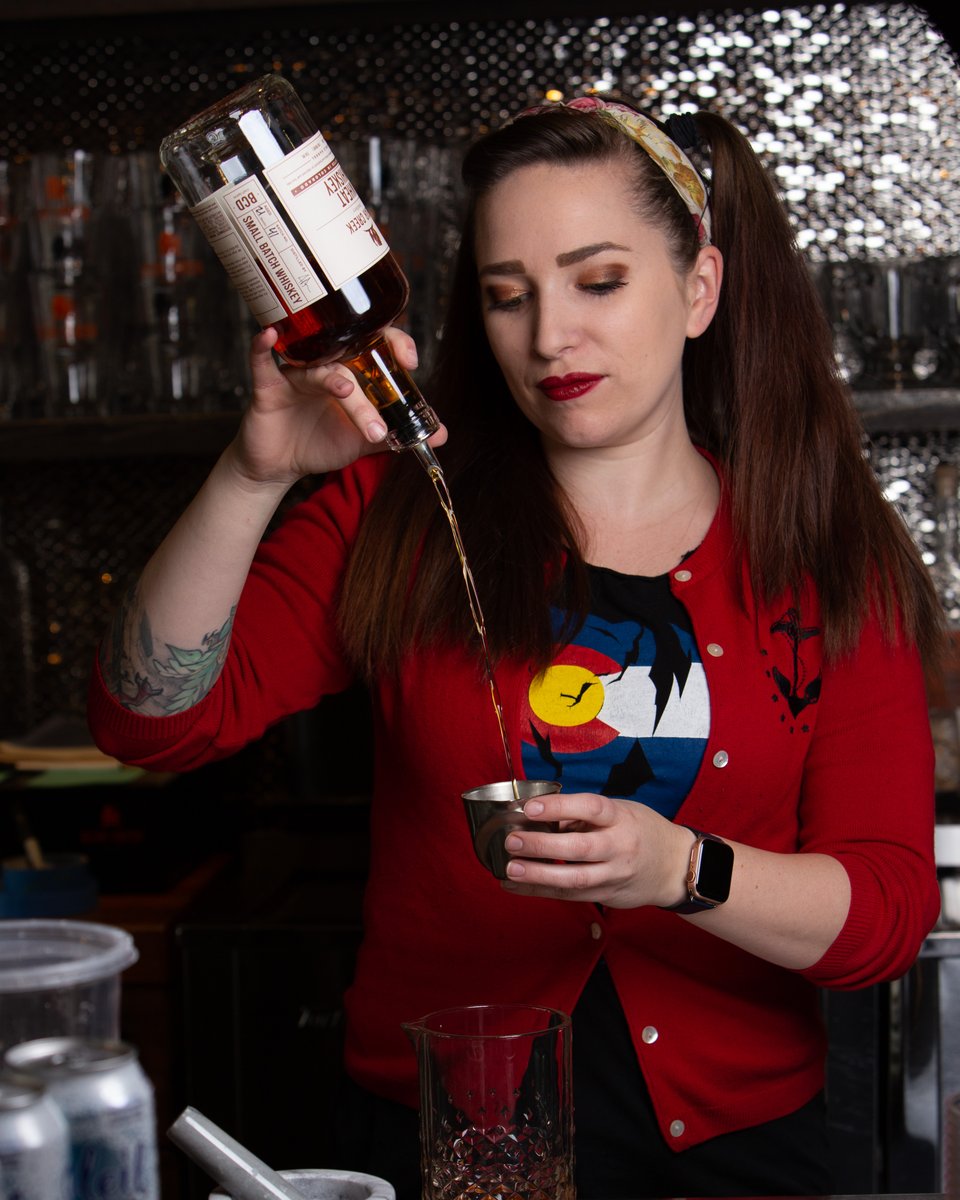 StillBearCreek's tweet photo. Wheat whiskey on Wednesdays for the win! #comecraftwithus #distilledindenver #knowyourspirits #readthelabel #whatsinyourbottle #handcrafted #craftspirits #wheat #whiskey
#cocktails #mixology #milehighmixology #denver #colorado #303 #5280 #themilehighcity #southacomabarcrawl https://t.co/xtuqVHcarV