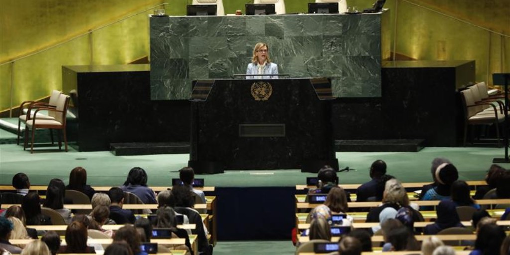 At #IWD2023 commemoration, <a href="/ITUSecGen/">Doreen Bogdan-Martin</a> Doreen Bogdan-Martin made a strong call for three key actions: 

💻 Get girls into #STEM at an early age;
💻 Ensure women and girls have equal access to digital technology; and 
💻 Create space for women at the digital table. 

Wise words.