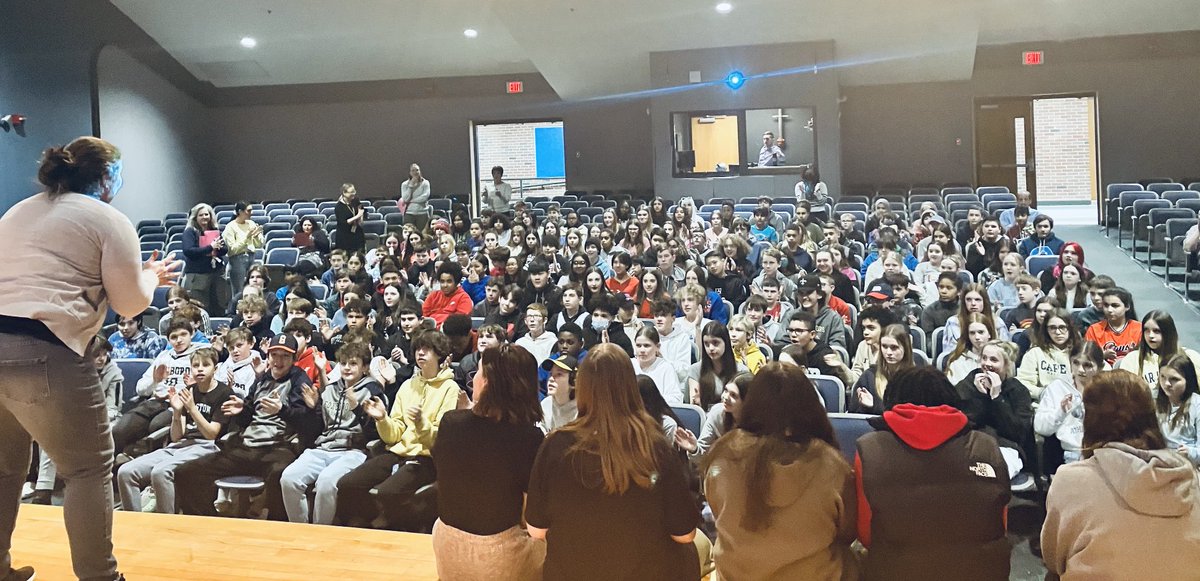 We can’t wait to see which of these 7th graders from today’s WEB Pitch will be joining our WEB Leader Crew next year! #powerofone #justapply ⁦<a href="/BoomerangPrjct/">Boomerang Project</a>⁩ ⁦@MissMcCann6th⁩ ⁦<a href="/AhernMiddle/">Ahern Middle School</a>⁩ ⁦<a href="/Zack_DOrsi/">Zack D'Orsi</a>⁩