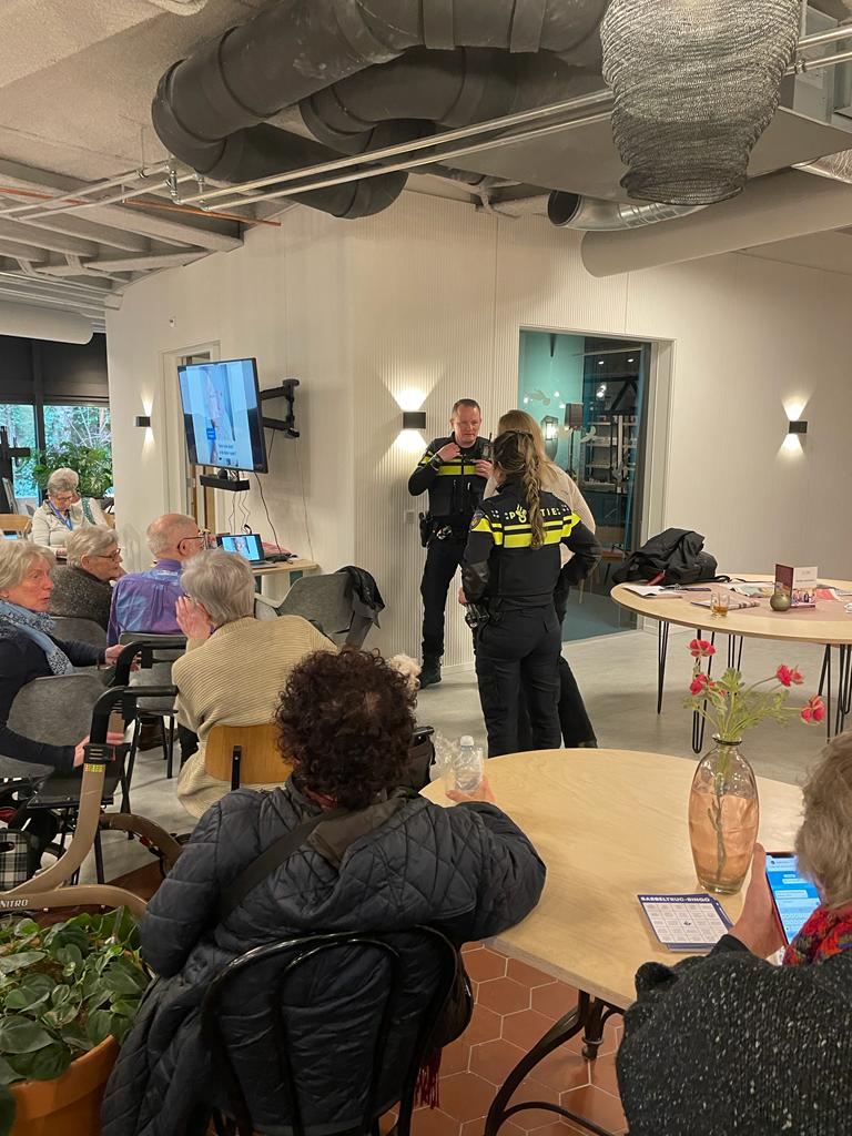 Mooie, druk bezochte, bijeenkomst bijgewoond als wijkregisseur in de wijk Noordwest over digitale veiligheid inclusief babbeltrucs bij <a href="/Habion/">Habion</a> Liv Inn <a href="/GemeenteHsum/">Gemeente Hilversum</a>