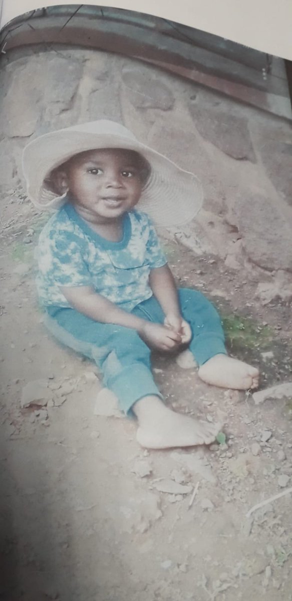 EversonLuhanga's tweet image. RT: The police in Lehurutshe, North West are searching for Keotshepile Molefe aged one year and 10 months who went missing on 3 March, at Dinokana Village in Lehurutshe, outside Zeerust.