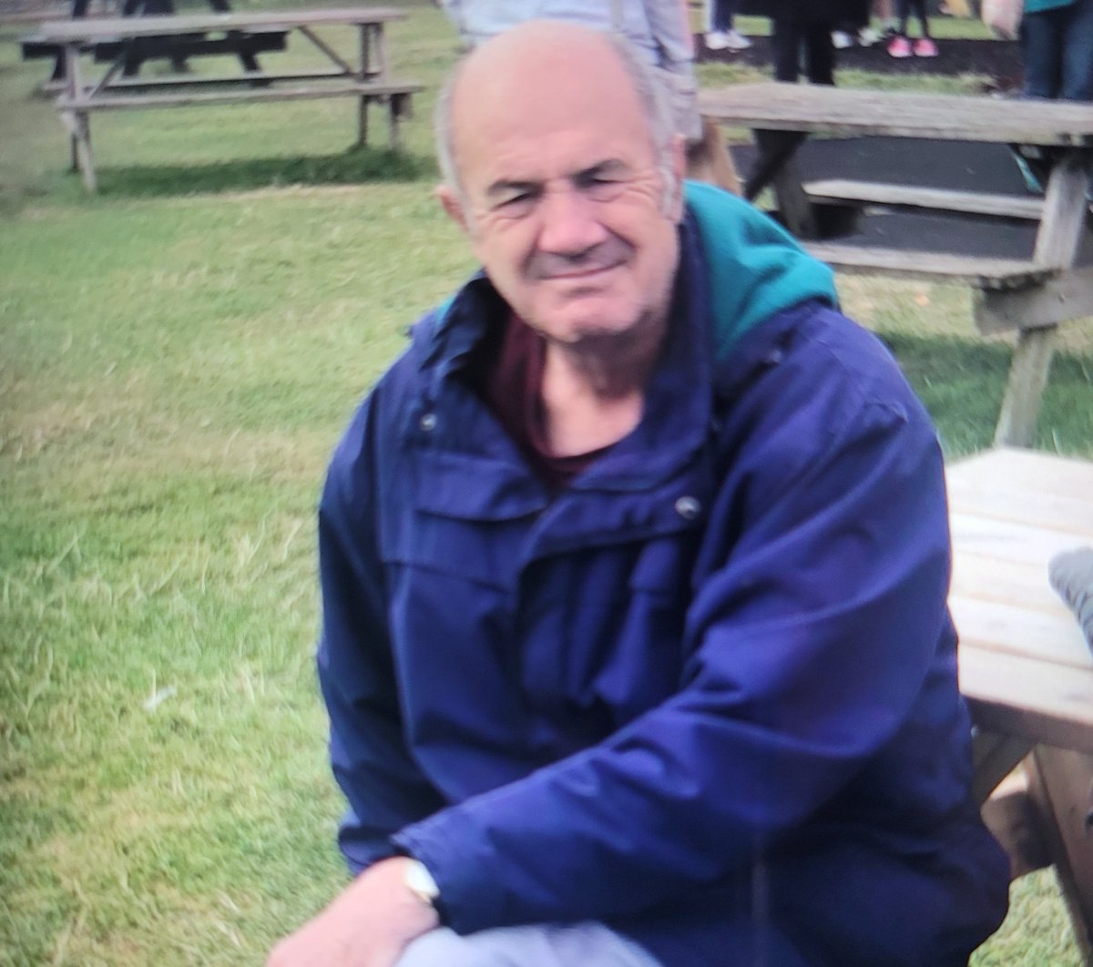 Officers investigating the death of  David Hoyle, 70, who was found in woodland off Hurst Lane, Rawtnestall, at 3.48pm yesterday want to speak to anyone who saw him earlier.
He was reported missing from Windermere Road, Handforth, Cheshire, at 1.30am. 
📞 101. Log 889 of March 7.