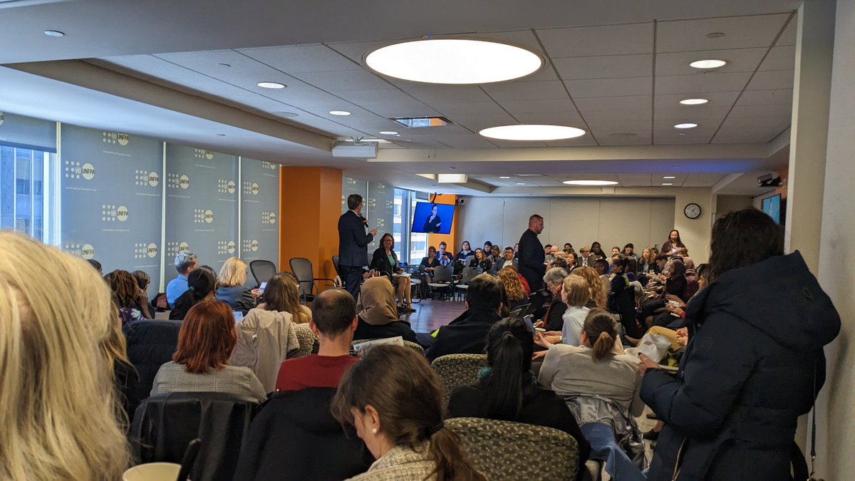 ✨Happy #IWD2023!✨

Packed @UNFPA event on digital #CSE #ComprehensiveSexualityEducation co-org'd with @Fos_Feminista & @UN_Women Action Coalition on Bodily Autonomy & #SRHR 👏