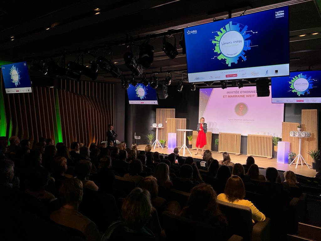 Les Echos Le Parisien Événements tweet media