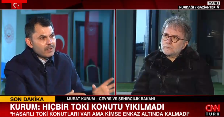 sayın bakan ısrarla ve inatla
 "büyüklük" yerine "şiddet" demeye devam ediyor
hiç mi aklı başında bir danışman yok