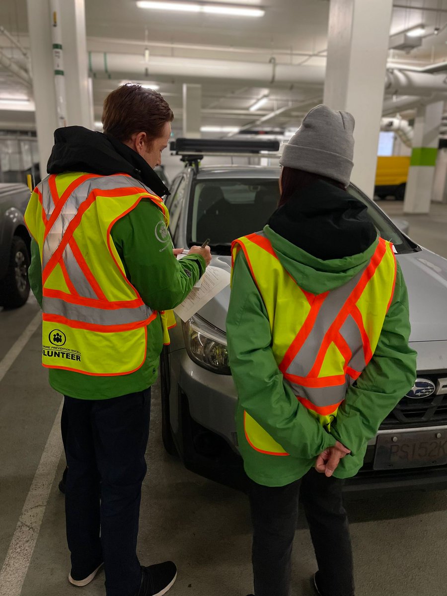 PreventCrimes's tweet image. Enjoy a sneak peek at yesterday's #LockOutAutoCrime training session at DT Surrey! Our #volunteers are passionate about promoting safe vehicular practices &amp;amp; spreading awareness. #makeadifference #community @CityofSurrey @dtsurreybia @SurreyRCMP @surreyps @icbc @TransitPolice