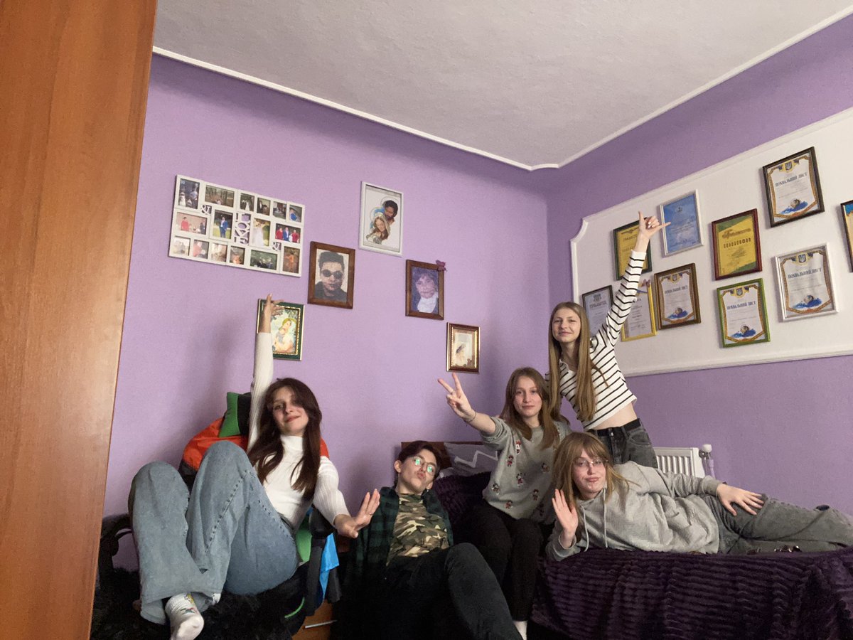 Watched Scream 1 with girls #Scream