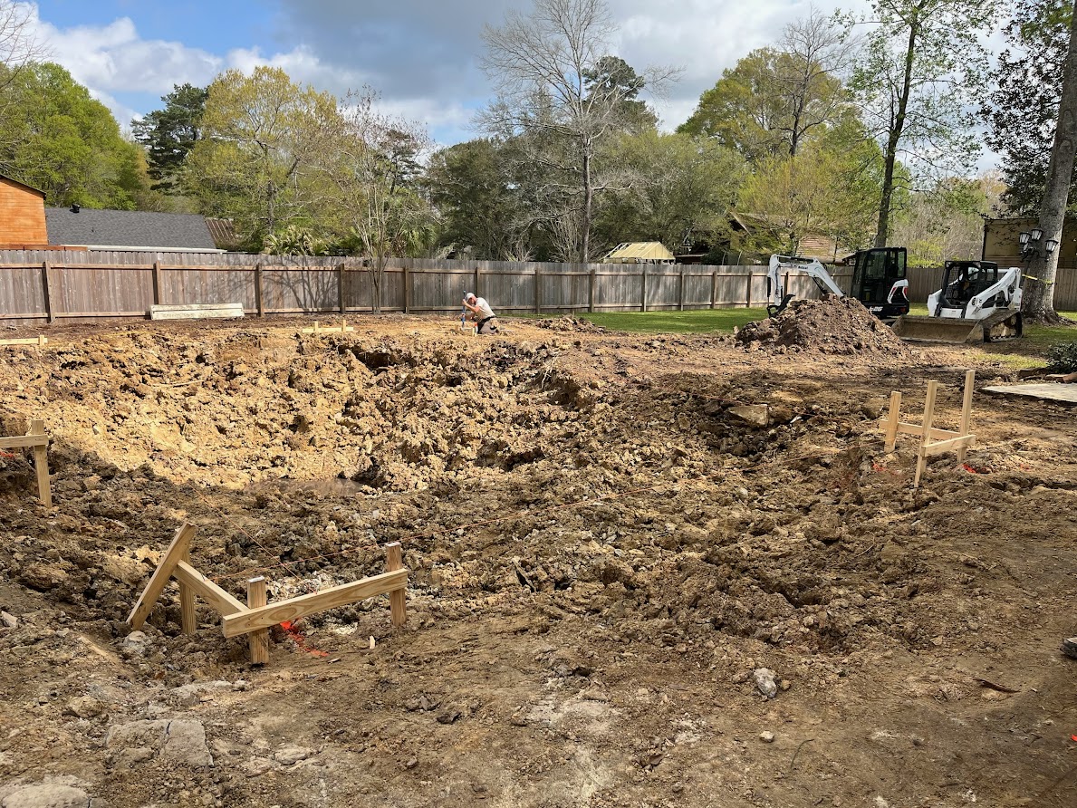 LucasFirminPool's tweet image. Out with the old, and in with the new! Replacing a liner pool with a fresh, new gunite design. We can't wait for these results!

#linerpool #gunite #gunitepool #poolconstruction #poolcontractor #poolbuilder #newpool