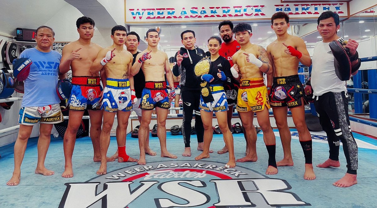Team Thailand!

Yodsila, Kompetch, Phayahong & View are finishing up preparations at Weerasakreck Gym in Tokyo, Japan. All of them will compete at K'Festa 6 this weekend.

#k1wgp | Mar. 12