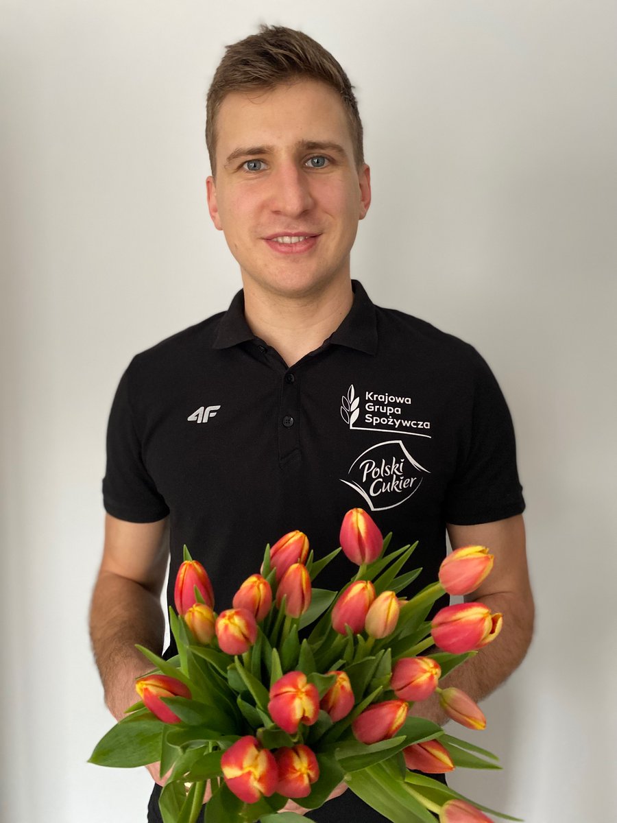Jakub Schenk (@schenk_jakub) on Twitter photo Wszystkiego co najlepsze Drogie Panie ❤️💐
🤝 <a href="/kgs_pl/">Krajowa Grupa Spożywcza S.A.</a>
#PolskiePrzetwory #KrajowaGrupaSpozywcza #Reklama Wszystkiego co najlepsze Drogie Panie ❤️💐
🤝 <a href="/kgs_pl/">Krajowa Grupa Spożywcza S.A.</a>
#PolskiePrzetwory #KrajowaGrupaSpozywcza #Reklama