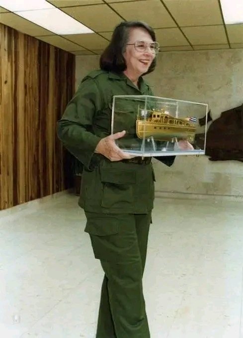 Una Revolución dentro de la Revolución Cubana
#FelicidadesMujer,
#JuntarYVencer 
#MejorEsPosible