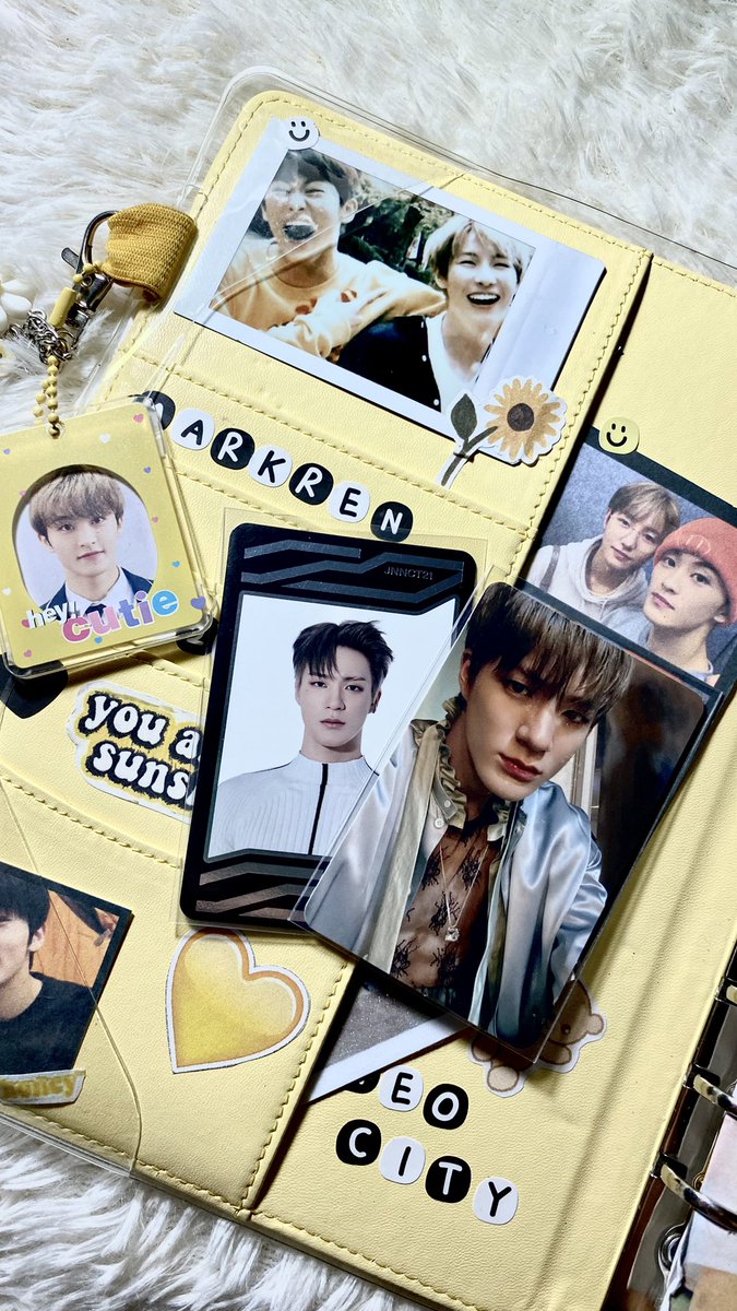 lovemarkrensell's tweet photo. #rixbentables ♡
✧wts nct ph only ✧
⤷jeno jewel case pc set: 500
uc: 120
selca: 430
tags: nct dream nct 2021 universe universe card pandesal pc https://t.co/UdrZI4W0QW