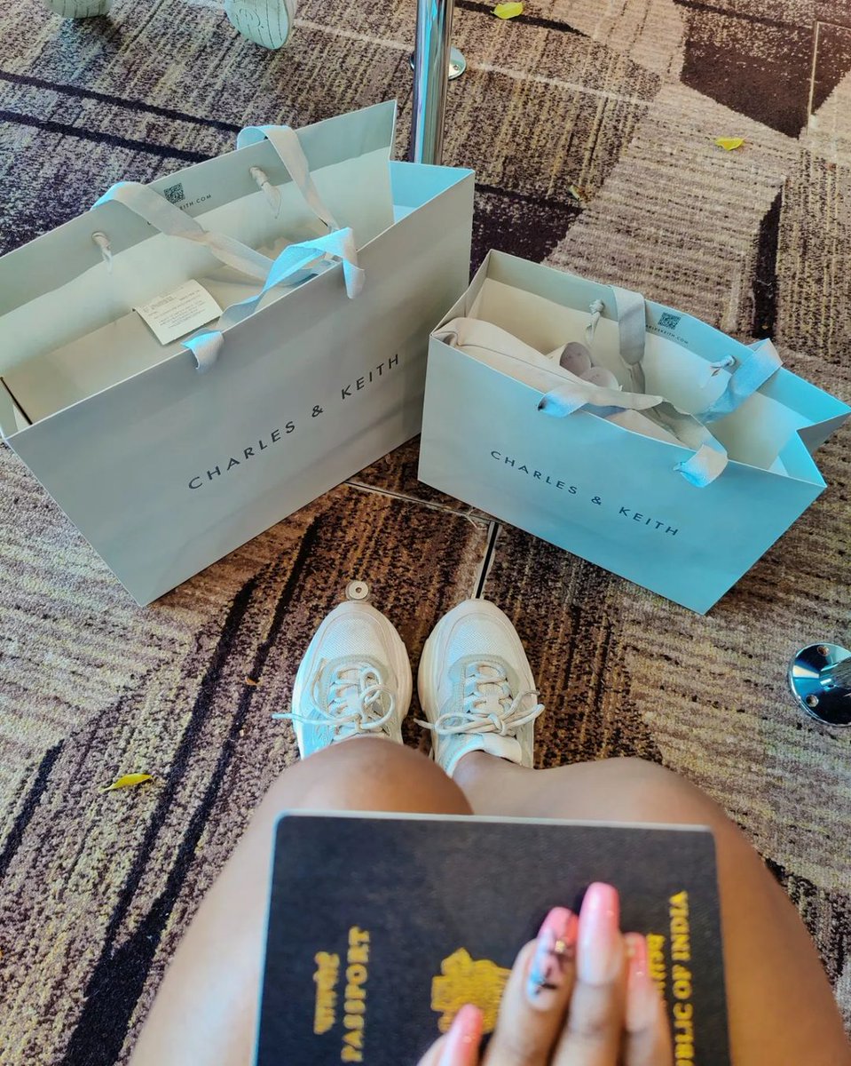 divya729's tweet image. #SHOPPINGTIME #COFFEETIME #WITHFRIEND