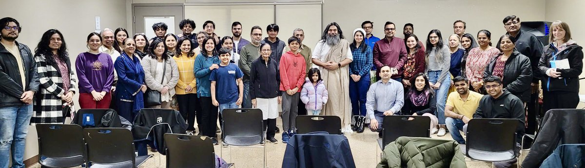 AOLSwamiji's tweet image. From #Windsor #Canada 🇨🇦 

(Two day #MasterClass on « How to attain heightened Awareness? » ) @ArtofLiving