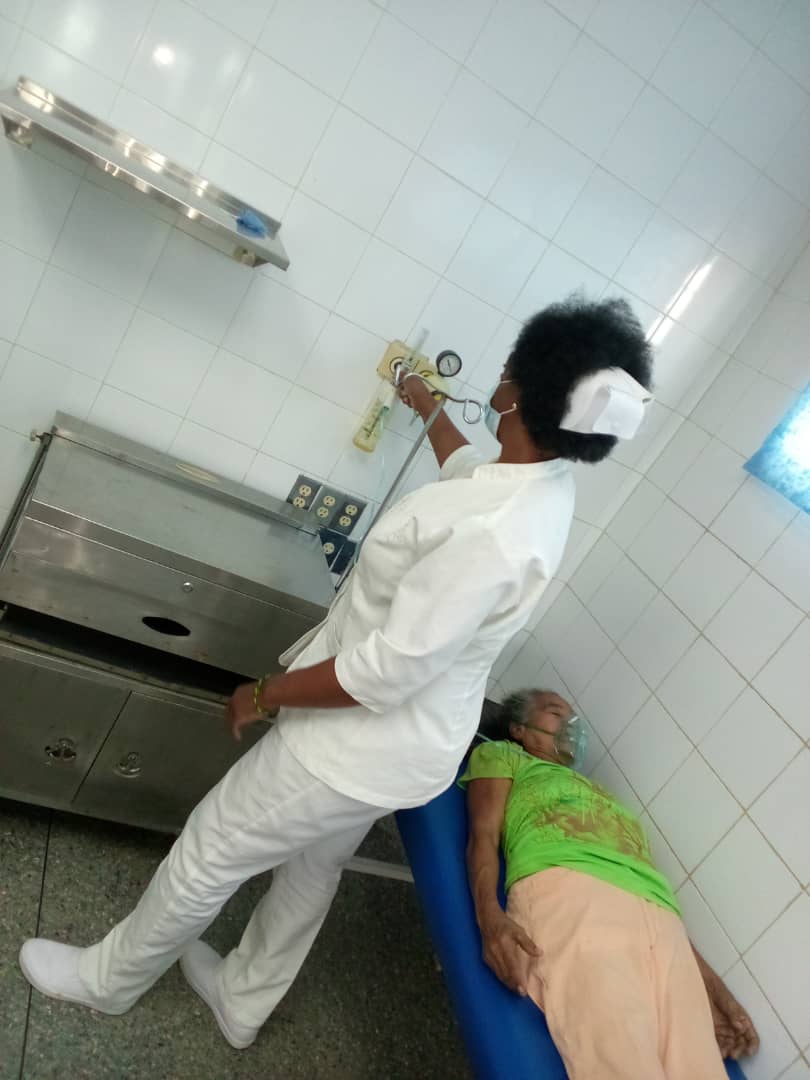 Millones de personas en el mundo claman por tener siempre cercano a un profesional de la salud cubano, reconociendo su altruismo. <a href="/cubacooperaveG/">Brigada Médica Cubana en el Estado Guárico.</a> @cubcooperaveGua #MujeresEnRevolución #CubaPorLaVida <a href="/cubacooperaven/">Brigada Médica Cubana en Venezuela</a>  <a href="/ManuelBarzagaT3/">Manuel Barzaga Torres</a> 
<a href="/MaraIsa44366827/">María Isabel</a>