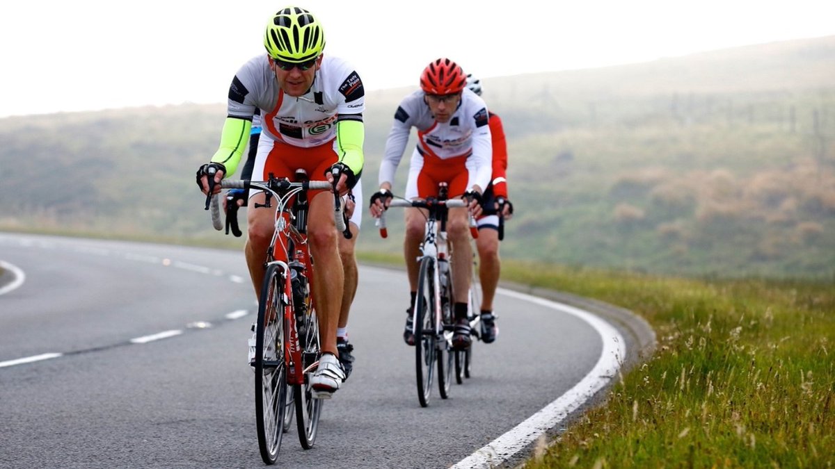CastlesSportive's tweet photo. Itโs July. Youโre fit. You fancy a challenge. And you love #WelshCakes and great coffee. Castles & Cathedrals #MonsterRide is for you #cycling #CycleFit #WalesCycling #UKCycling https://t.co/XMflbiasVd https://t.co/5Tj34mC4vw