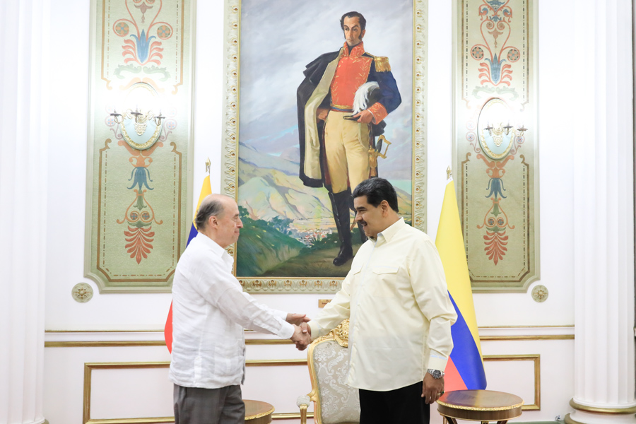mippci_ven's tweet photo. #NotiMippCI 📰🗞| Venezuela y Colombia reafirman voluntad de dinamizar agenda bilateral. Lea más ⏩ https://t.co/YBoPEXzBac
#ChávezFeminista https://t.co/HoH4F3QzYY