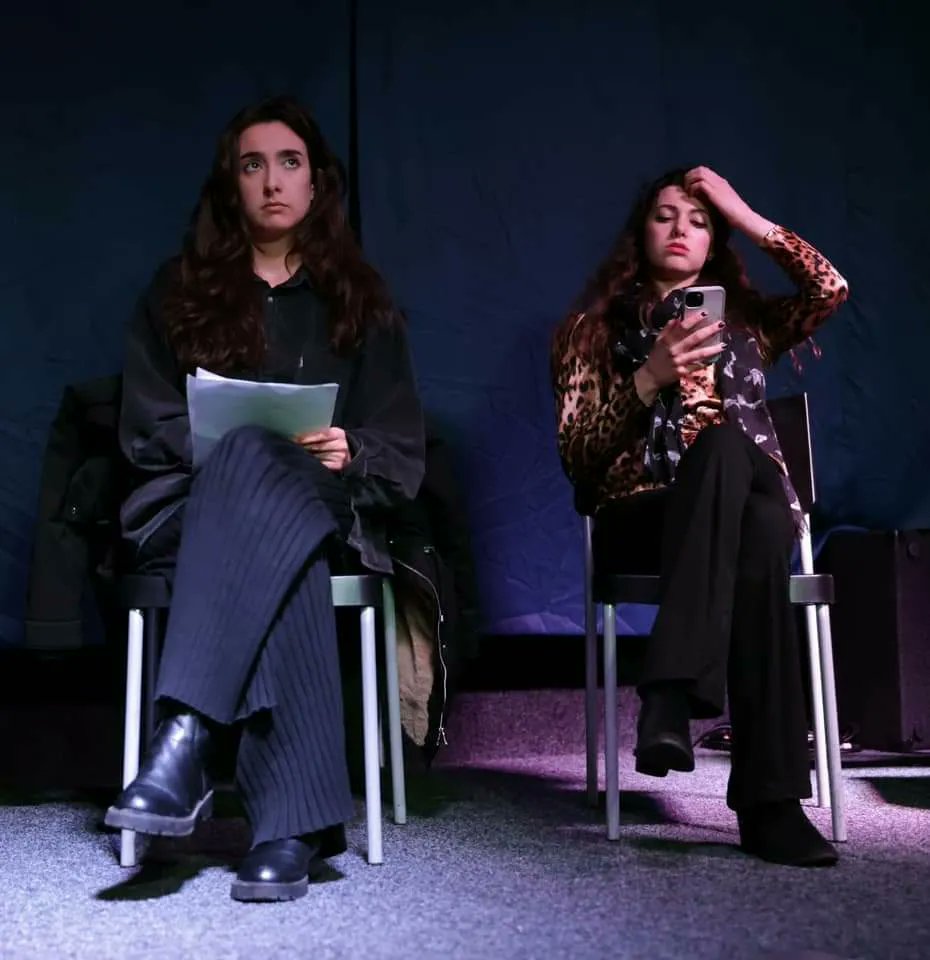 bea_gonzalezg's tweet photo. #Oneplayoneday last month! ๐ญThank you @reloadtheatre @JuicyActingAnt
@heathereliseact Rosie, Orline and Rusell!
๐ท @shayster57 https://t.co/0BF01zHEZo
