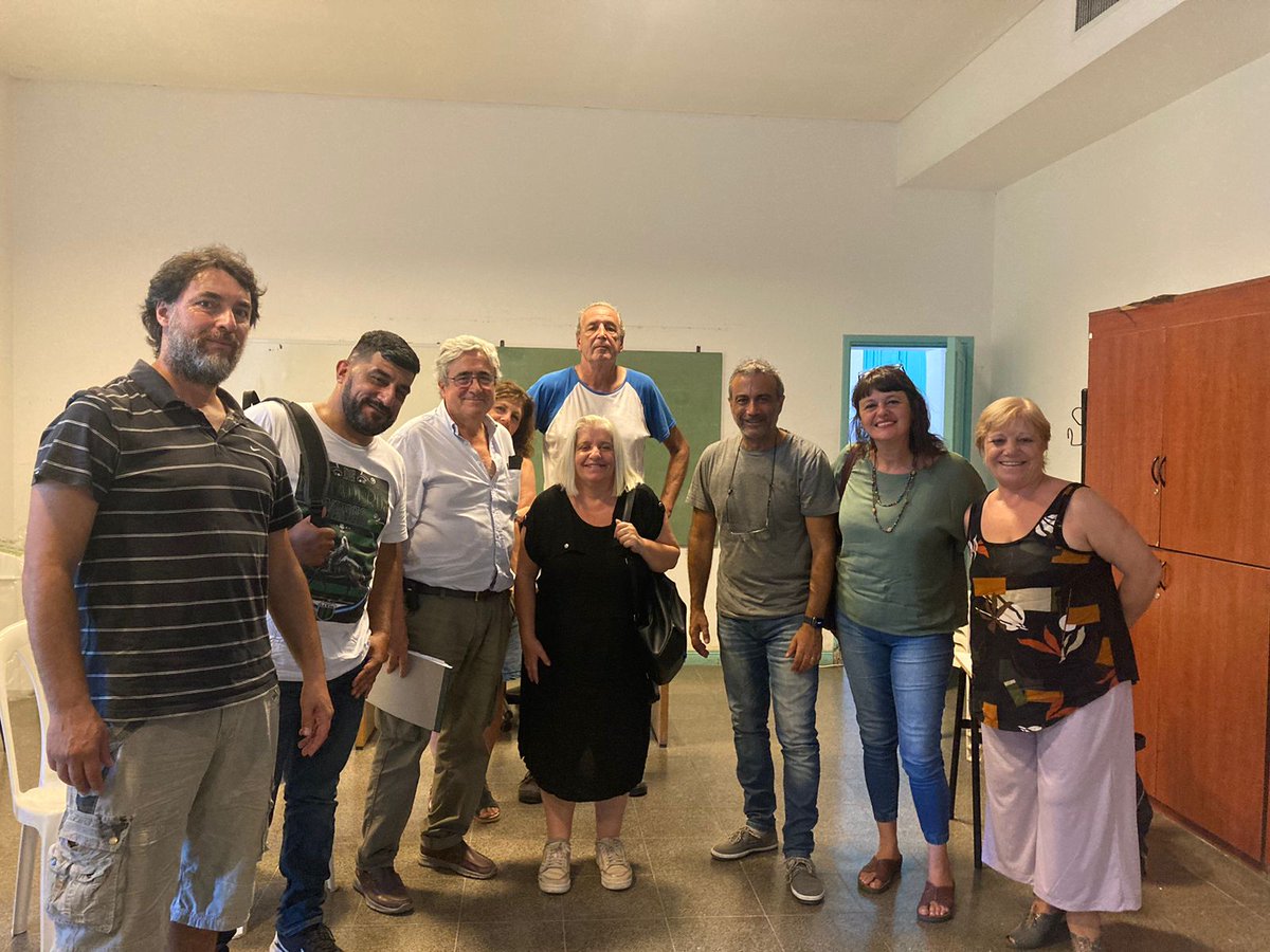 faviopirone's tweet image. Reunión del grupo de gestión de la @MtycParque Avellaneda con la junta comunal 9 Lisandro de la Torre. Variada agenda de trabajo. Arbolado y riego. Área de protección histórica. Entrada de Remedios. Nueva obra de @AySA_Oficial los 20 años de la ley 1153, el homenaje a Tito, etc.