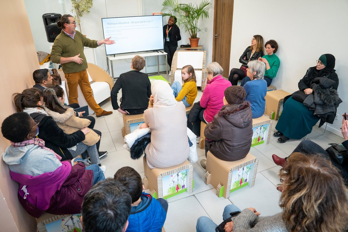 [ Forum #rénovationurbaine ] Orgemont 
Découverte de la ville de demain via les casques de réalité virtuelle, échanges avec les acteurs de la rénovation urbaine, table ronde, ateliers ludiques ... RDV samedi 11 mars ! ➡️ urlz.fr/kWnj
#SSD93 #urbanisme