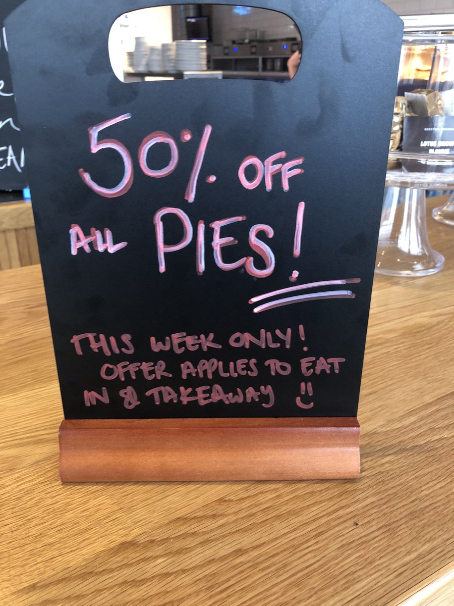 myfoodhunt's tweet image. “Who Ate All The Pies?” 

I confess it was I @TheCodsScallops taking advantage of the 50% off deal for British Pie Week 

Steak and Scale pie, chips &amp;amp; gravy for me, Chicken, Ham &amp;amp; Leek with chips &amp;amp; mushy peas for my companion. 

Nice 👍😎🥳

#BritishPieWeek #nottingham #nottsfood