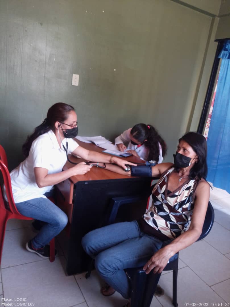 Felicidades a la mujer trabajadora en este 8 de marzo #MujeresEnRevolución 🇨🇺#CubaPorLaVida 💖 #MejorEsPosible 💖 

<a href="/cubacooperaven/">Brigada Médica Cubana en Venezuela</a> <a href="/FMC_Cuba/">FMC de Cuba</a> <a href="/TeresaBoue/">@SecGFMC</a>