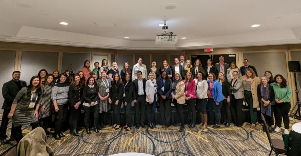 Eldorado_Gold's tweet photo. This morning at #PDAC2023, we were thrilled to support @ArtemisProject_ and co-host a panel discussion about entrepreneurial outcomes with women-led businesses related to mining.
#womeninmining #womenownedbusinesses #womenentrepreneurs #artemisproject #innovationinmining https://t.co/mFguw8xMzd