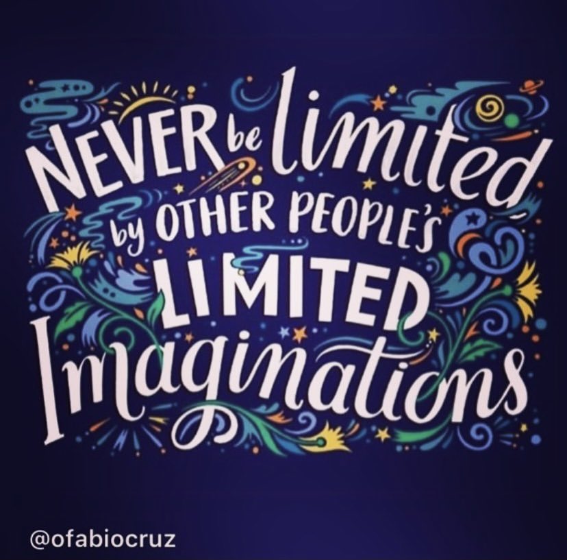 Feliz Dia Internacional da Mulher!
Nunca permita que a imaginação limitada dos outros limite você.
Dra Mae Jemison, astronauta, médica, engenheira, educadora e empreendedora norte-americana.
Parabéns a todas as mulheres, o nosso respeito e admiração