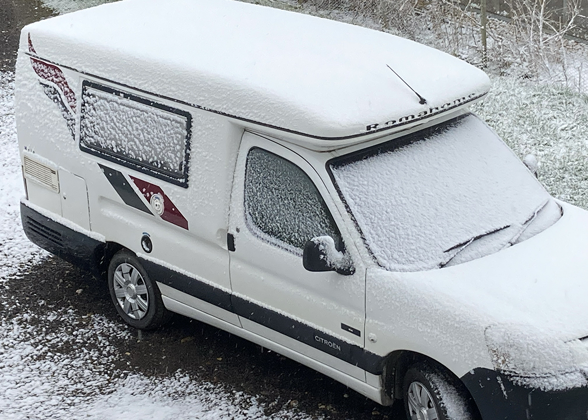 CarolineMills99's tweet photo. Almost ready to set off on a #campervan #roadtrip from the UK to @VisitMalta. First, I just need to brush the snow from the windscreen. White-out at home - might need the snow chains just to get out of the drive. Hope it's sunny in #Malta. #wintersun #bgtw #IWD2023  @TravWriters https://t.co/AOYNZUK36G