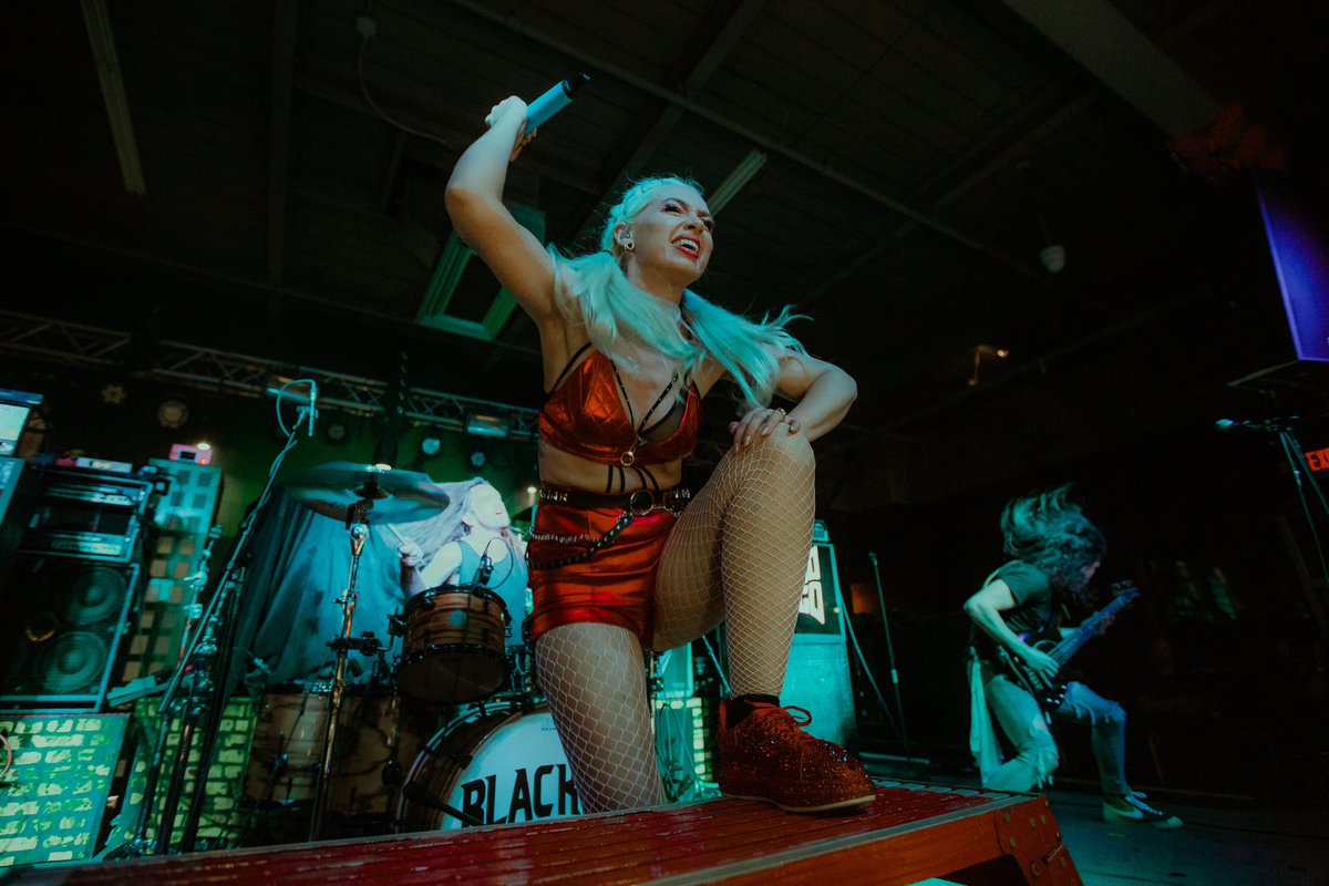 TOUR LIFE for me! Join us on the ❇️Emerald Cities Tour❇️ Tonight we’re in Spartanburg, SC