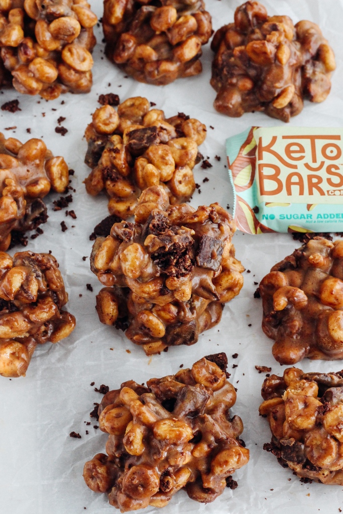 perfectketones's tweet image. It's #NationalPeanutClusterDay, so obviously, the only way to celebrate is with these easy #nobake Peanut Butter Pumpkin Spice Cereal Clusters!⁠🤩
⁠
These #lowcarb #ketofriendly bites are kid-friendly and #ketoapproved.🥜

RECIPE👇⁠
instagram.com/perfectketo