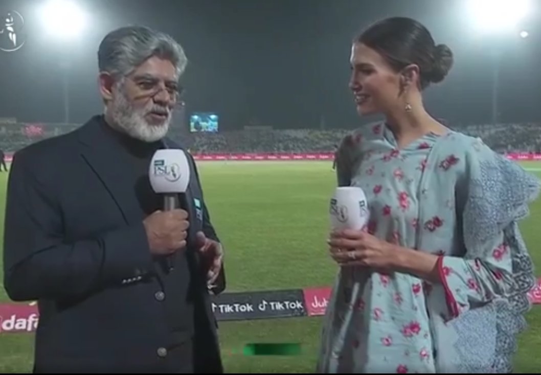 chacha_as2's tweet photo. Mufti(BEAST) and the beauty Erin Holland
#PZvsQG #Fascist_PDM #InternationalWomensDay Punjab Police Babar Saim #SheGotGame Google Mohsin Naqvi #PeshawarZalmi #AuratMarch2023 #PakistanUnderFascism Zaman Park Kashmir #زمان_پارک_پہنچو #حسنین_کو_رہا_کرو #عورت_مارچ #اللہ_بڑابےنیازہے https://t.co/aib4eXl1P3