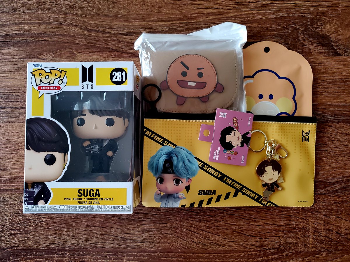 Rogue_Hands's tweet image. 💜🎂 #YOONGI BIRTHDAY GIVEAWAY 🎂💜

- Like
- Retweet
- Follow (only if you want to 🙃)
- Comment with your favorite #Yoongi picture

Giveaway is worldwide and will have TWO WINNERS. Ends 03/09 at 11:59PM EST. Good luck!