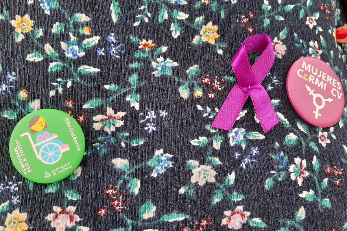 TeresaNF1's tweet photo. Feliz #DiaInternacionalDeLaMujer #DiadelaDona #8M2023 #8m . Las #mujerescondiscapacidad sufrimos una doble discriminación, tenemos que ser💪💪y seguir luchando!! @AjuntamentVLC @isalozanovlc @FCERMIMujeres @CERMICV @MujeresCERMICV  #DefensoraPersonasConDiscapacidadValencia https://t.co/wkq7KTMaa8