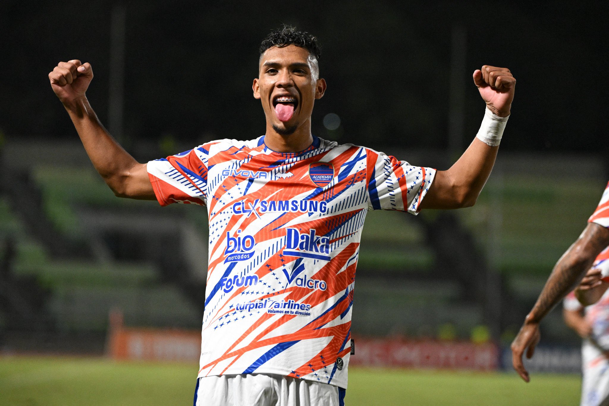La Pizarra del DT (LPDT) on Twitter: "Luifer Hernández 🇻🇪 es un proyecto  interesantísimo en el Futve. Lo viene demostrando hace un tiempo en la  Academia Puerto Cabello. Son 4 goles en