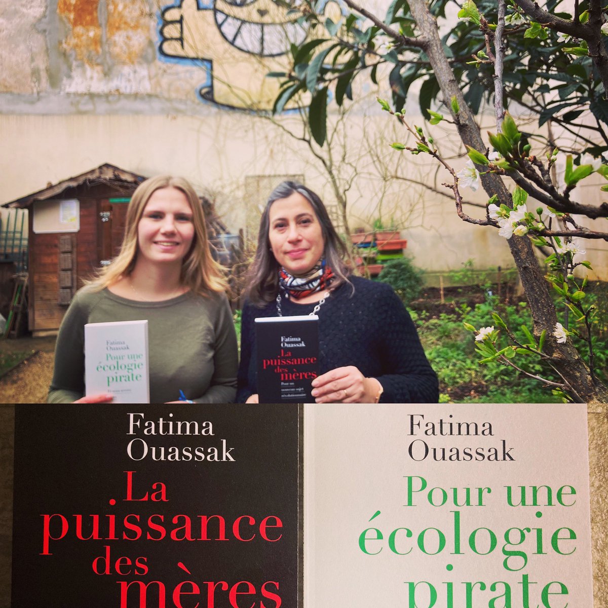 CafeCarino's tweet photo. 👩🏾 femmes du monde 👩🏼
#8mars depuis le jardin partagé du Chalet🪴:
«La puissance des mères» &amp; «L’écologie pirate» de @FOuassak 
(Ré)concilier urgence climat &amp; justice sociale ds les quartiers populaires. Donner voix et force aux mères pr le droit au bien-être de leurs enfants https://t.co/fWgtBwZtum