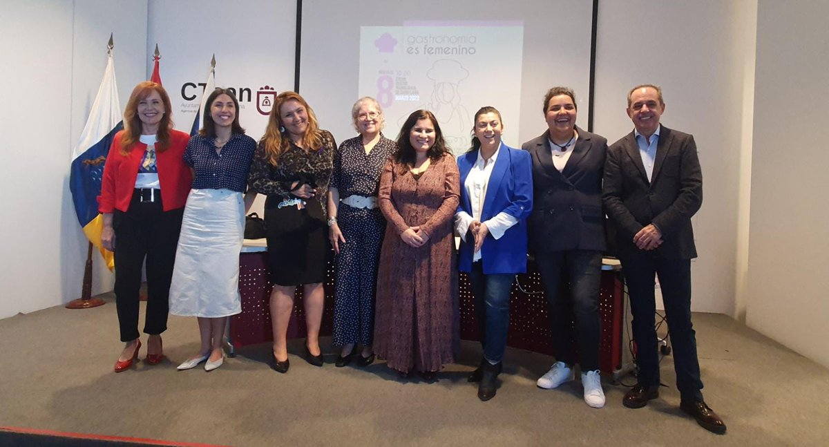 🟣 Visibilización de la importancia del papel de la mujer en la gastronomía 
Toda la información en la web municipal: candelaria.es/visibilizacion…

#CandelariaViva #SembrandoIgualdad