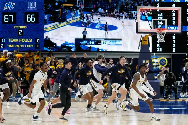 JustHoops5's tweet photo. Shoutout to Merrimack!

March is always full of great stories &amp; this is a great one. First year in DI, won the conference tournament but due to rules cannot play in the Dance.

This season they had an elite defense
Opp PPP 0.797 98th Pctl
42%FG 47.2%eFG 30.8%3FG
7.7% Foul 21.2%TO https://t.co/A8VYrFl1C9
