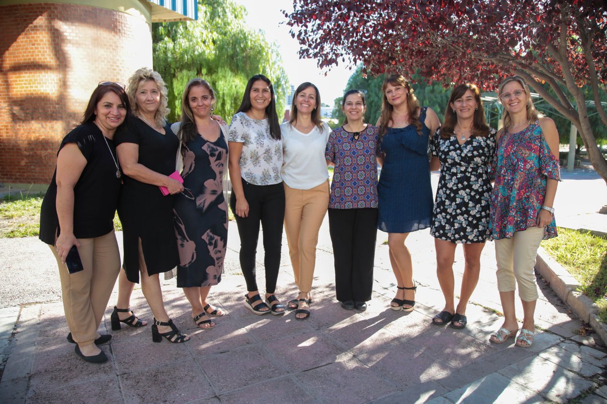 RFlutsch's tweet photo. #8M #MujeresCPE 🟣
Hoy más que nunca juntas compartiendo el trabajo, para avanzar en más inclusión y más reconocimiento de derechos para todas las mujeres.
#MinisterioGobiernoEducación #CPE 
#NeuquénProvincia https://t.co/vZx97egvDh