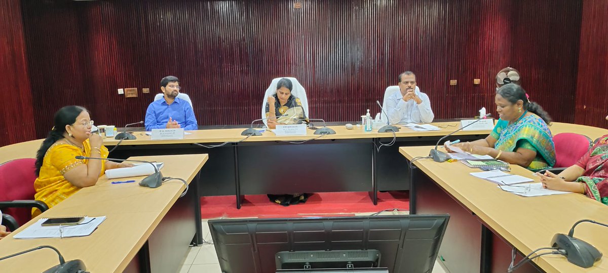 nfdbindia's tweet photo. Today @nfdbindia celebrated #InternationalWomensDay. NFDB-NERC &amp; NFDB-NFFBB participated in virtual mode. The NFDB family celebrated the day with great zeal, recognizing the contribution of women in nation-building. #WomensDay2023 #NariShaktiForNewIndia @FisheriesGoI @Suvarnach5 https://t.co/yfsV38FG5J