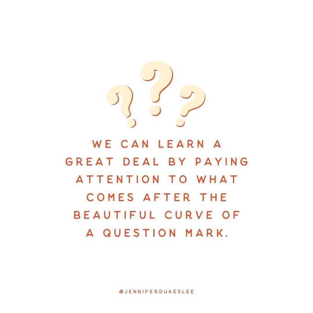I used to drive all over the Midwest as a news reporter, asking questions so I could write my breaking-news stories. I was pretty good at it, and even got the nickname “Scoop Dukes” for my front-page scoops. 🤓

But as much as I loved asking OTHER peo… instagr.am/p/CpiEjBKL0ai/